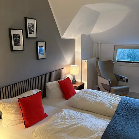 Rehmanns Hof 3*